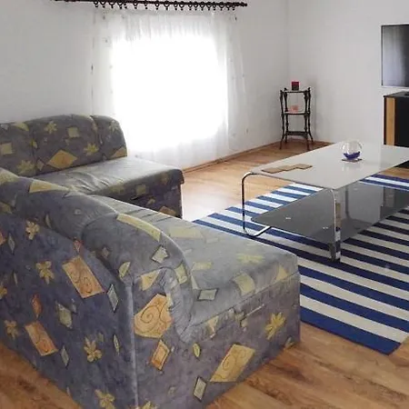 One-bedroom In V Apartamento *