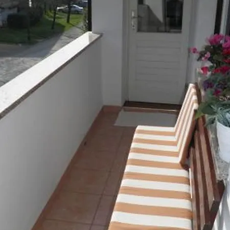 One-bedroom In V *