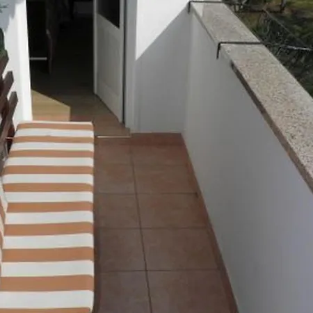 One-bedroom In V Apartamento