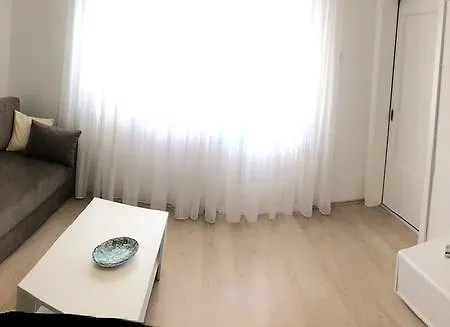 Apartamento One-bedroom In V *